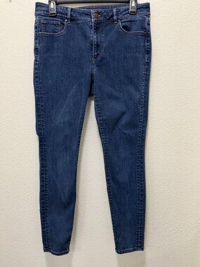 Ann Taylor skinny curvy jeans, size 6